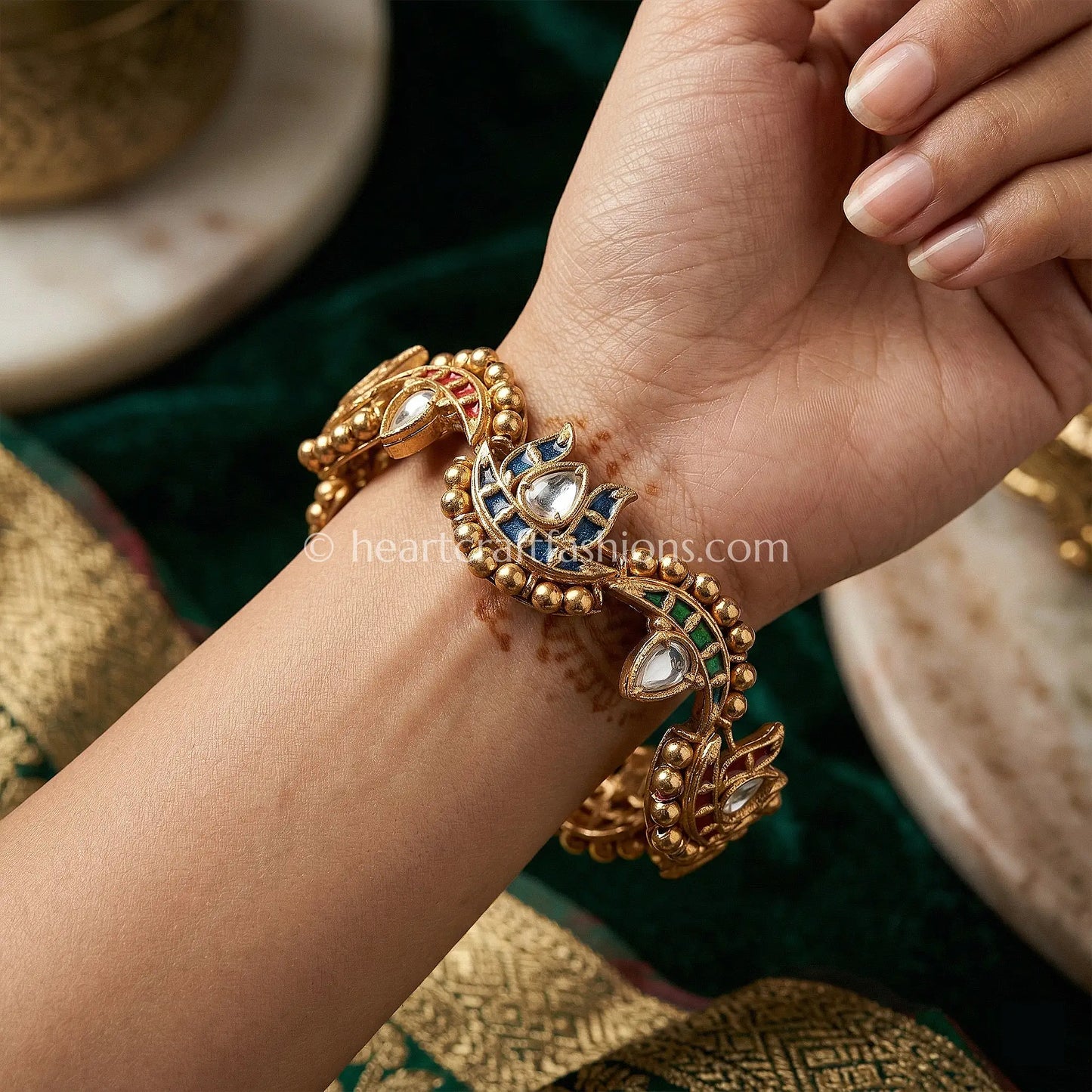 Amrapali Moissanite Bangle