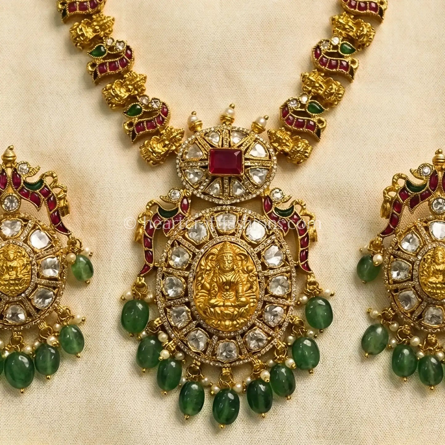 Swarna Lakshmi Vaibhav Rani Haar
