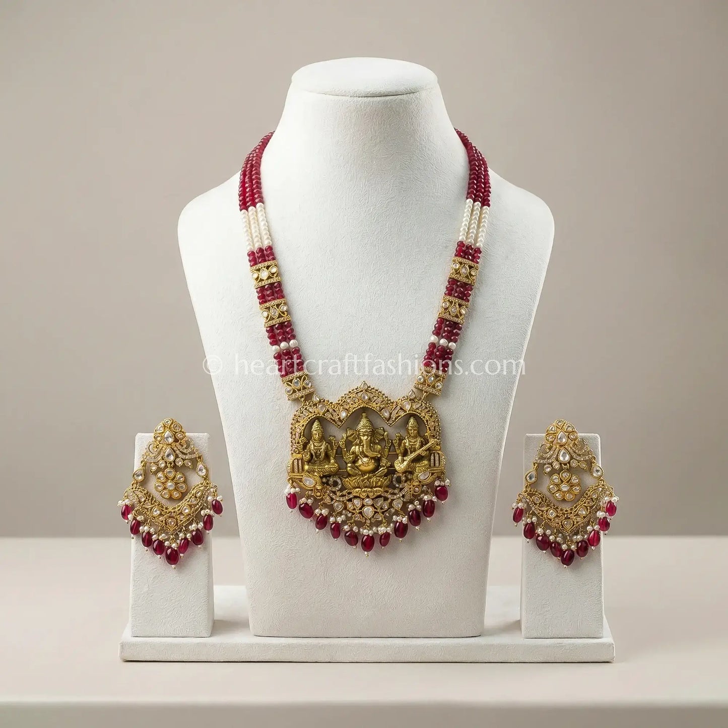 Sarva Siddhi Royal Haar