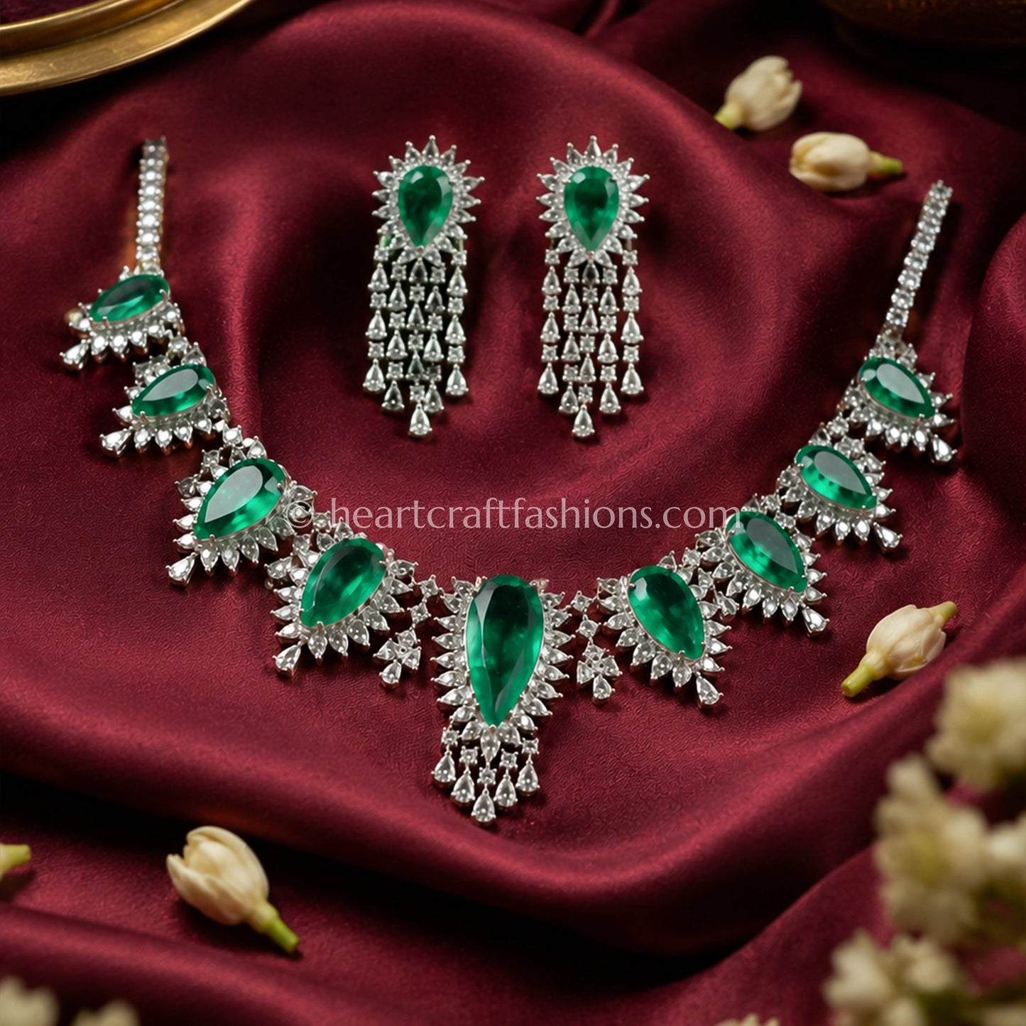 Cascading Teardrop Emerald Fringe Set