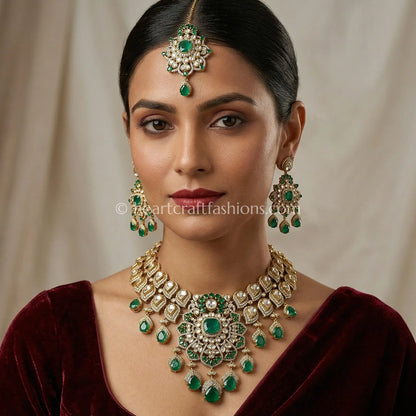 Celebrity Sunehri Kundan Doublet Grand Necklace Set
