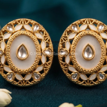 Chandrika Amrapali Studs