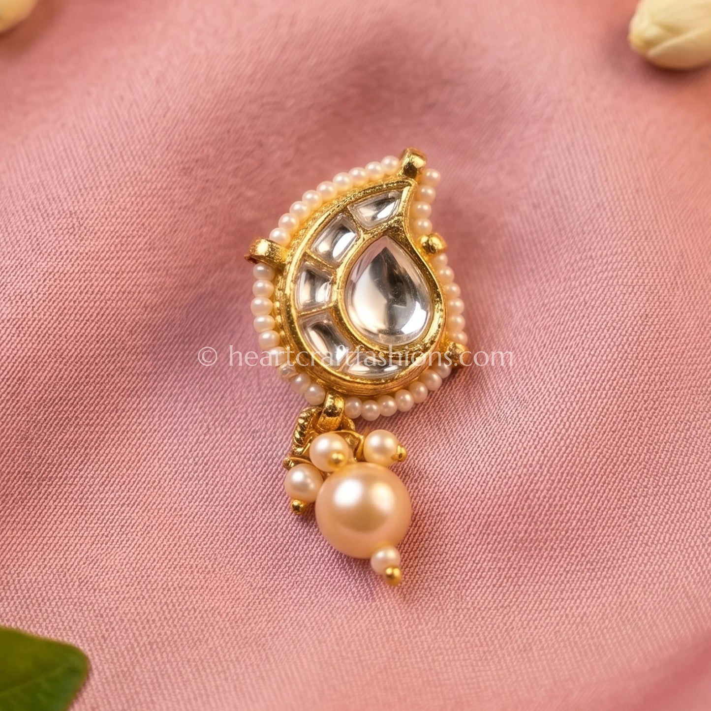 Classic Clear Pachi Kundan Paisley Nath