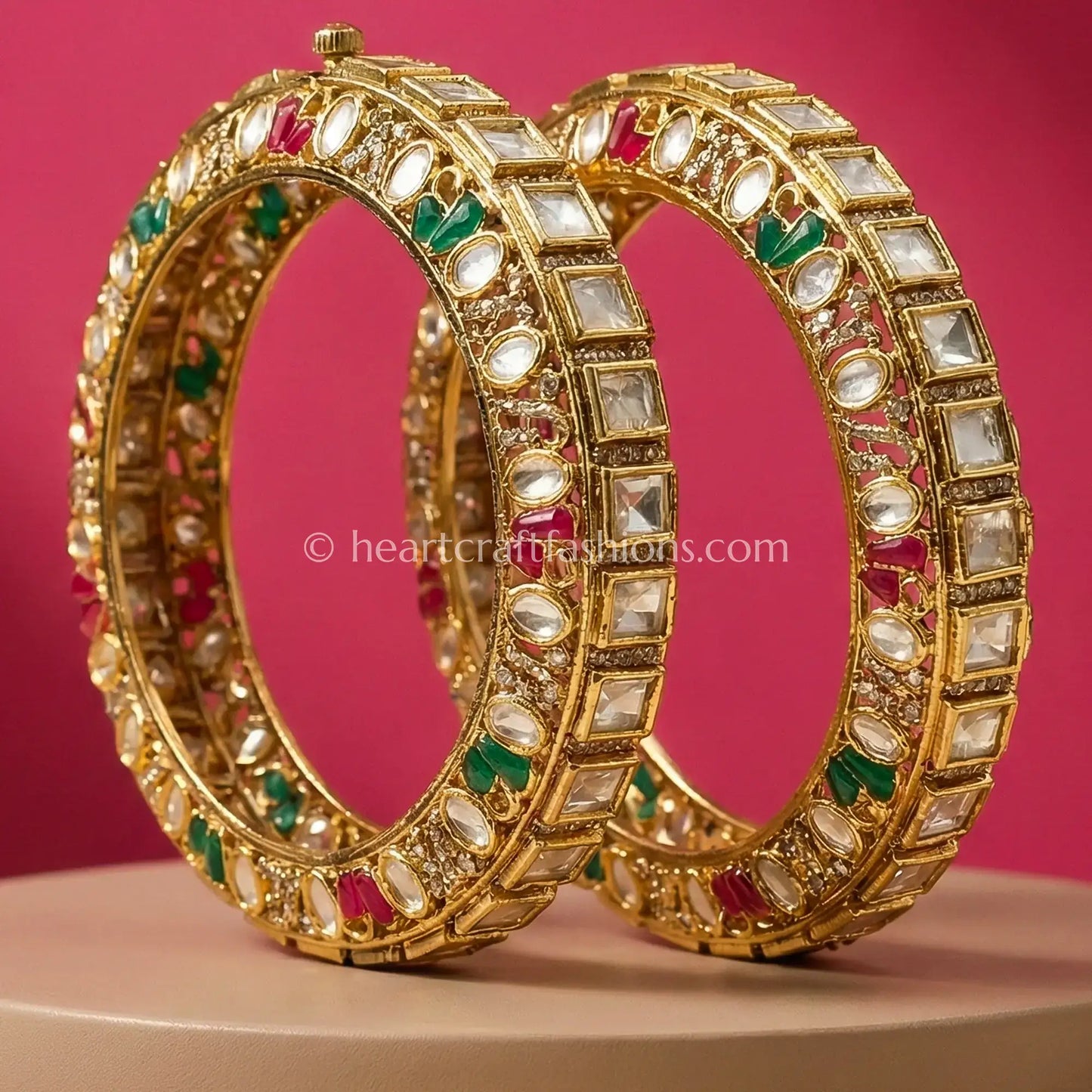 Classic Sunheri Kundan Bangles