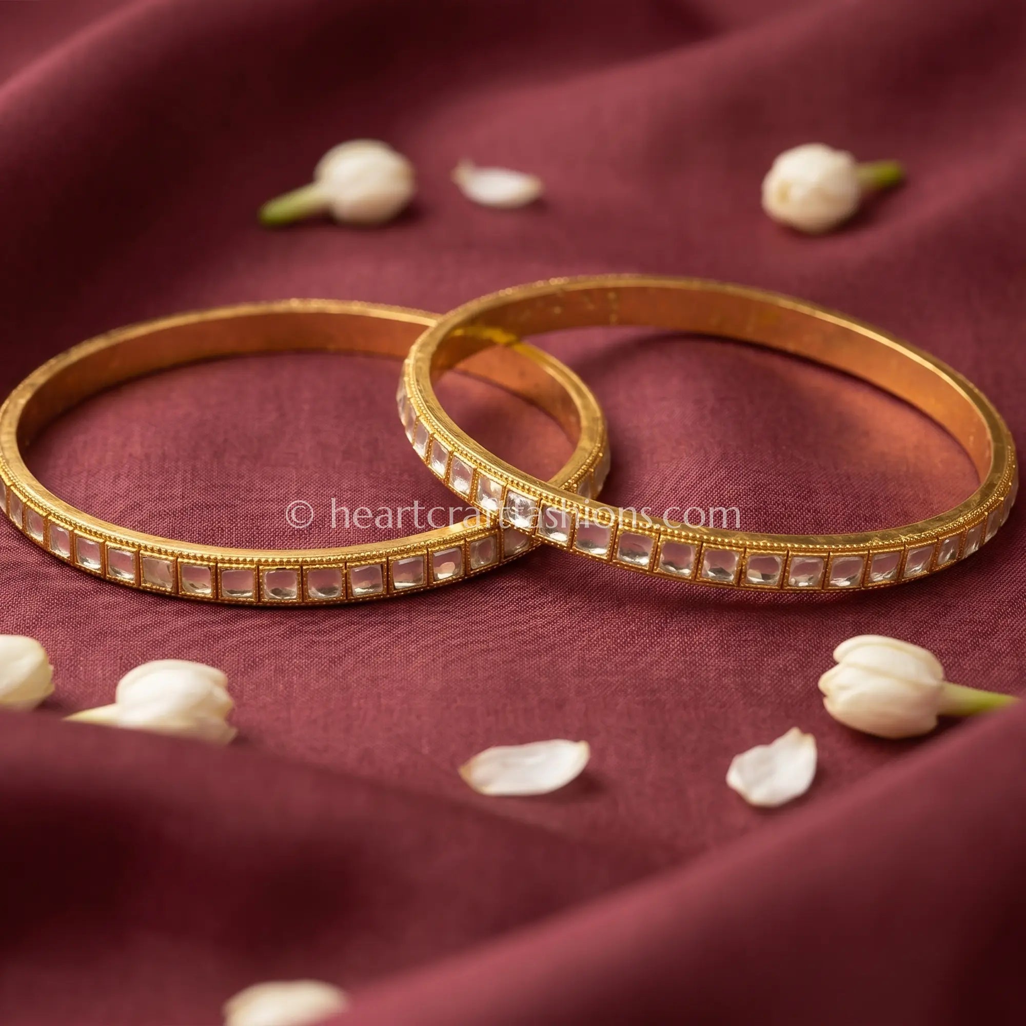 Classic Rectangle Pachi Kundan Sleek Bangles