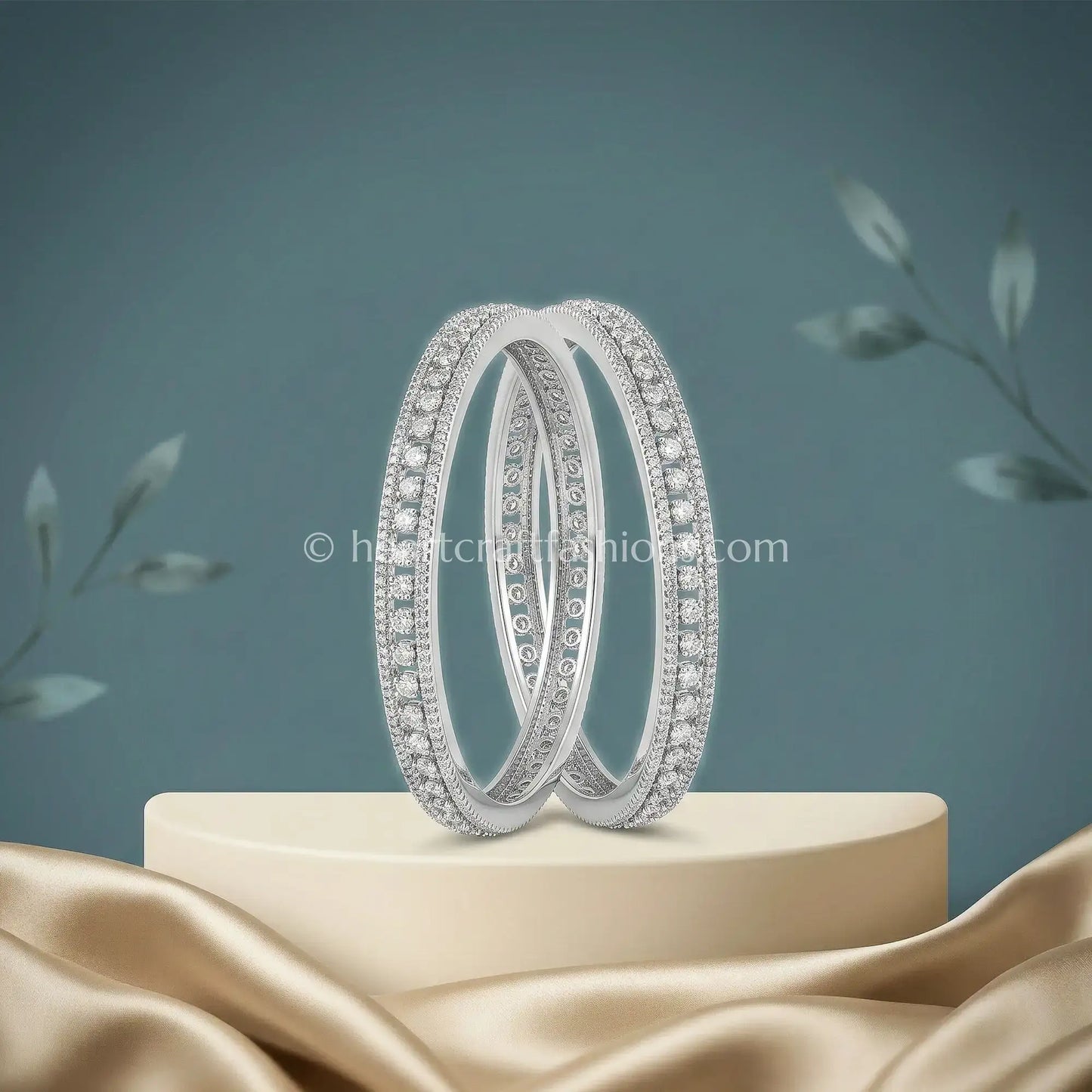 Diamond White Zircon Classic Non-Openable Bangles