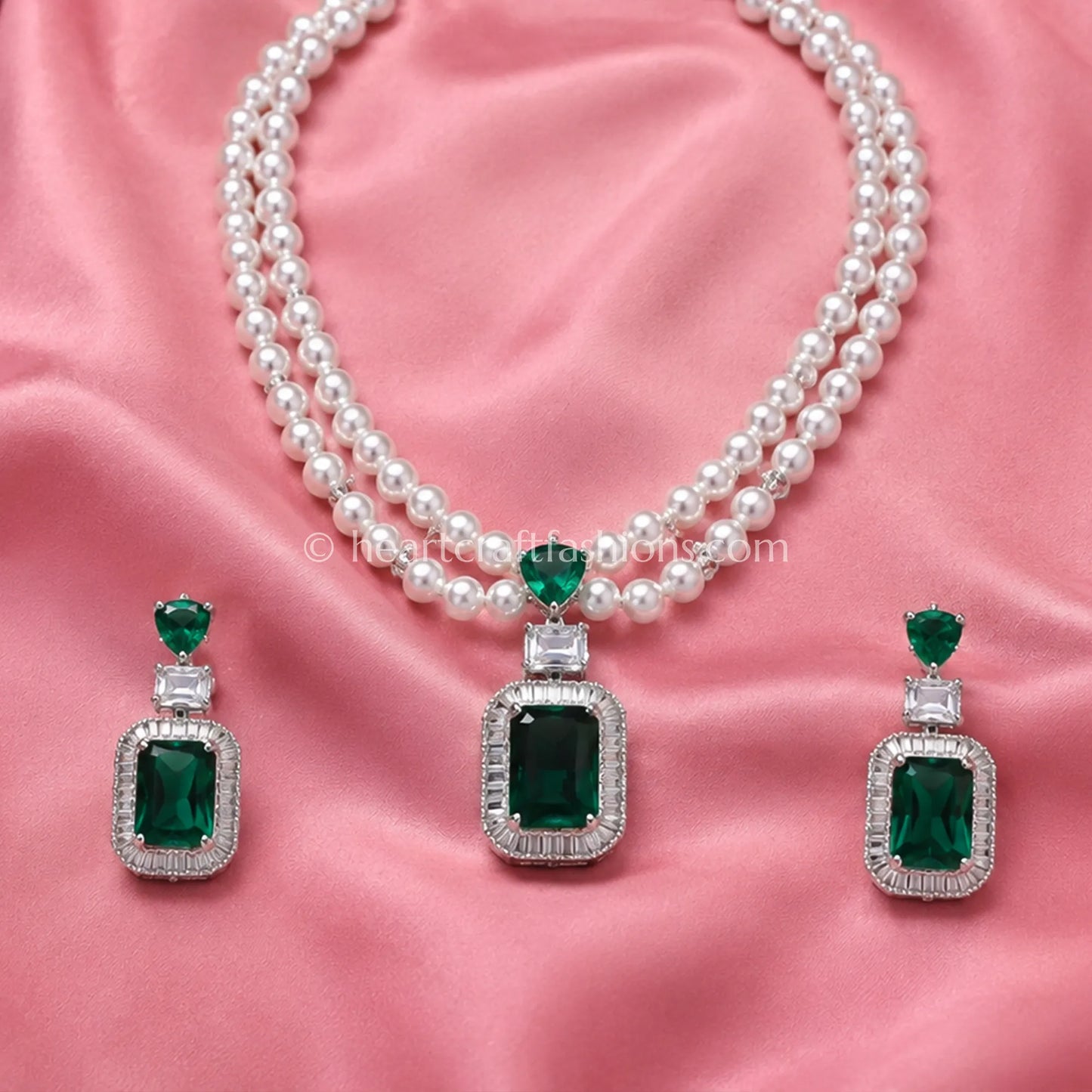 Double-Strand Pearl Choker with Emerald Solitaire
