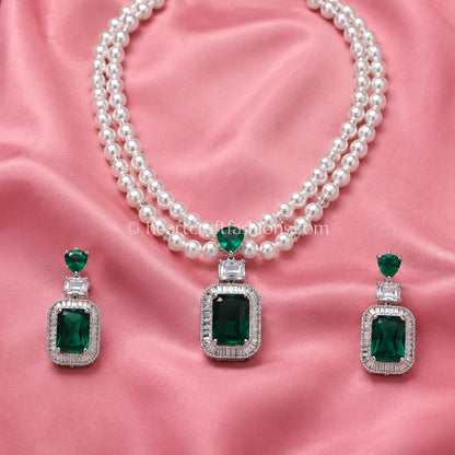 Double-Strand Pearl Choker with Emerald Solitaire
