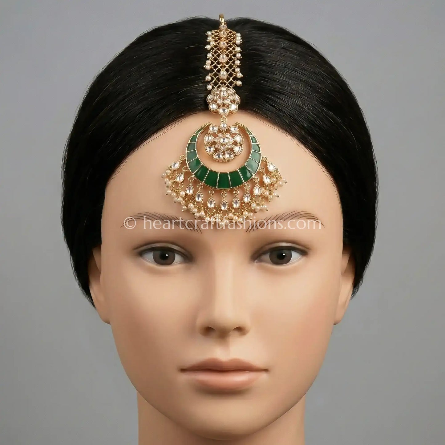 Emerald Arch Polki Maang Tikka