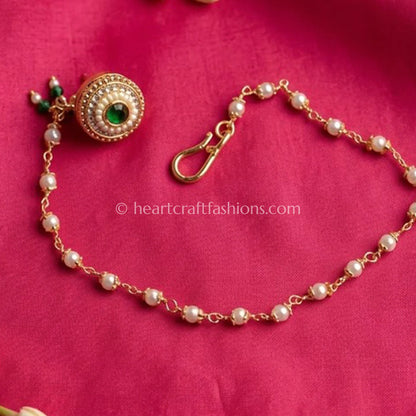 Emerald Core Round Medallion Pearl Nath with Chain