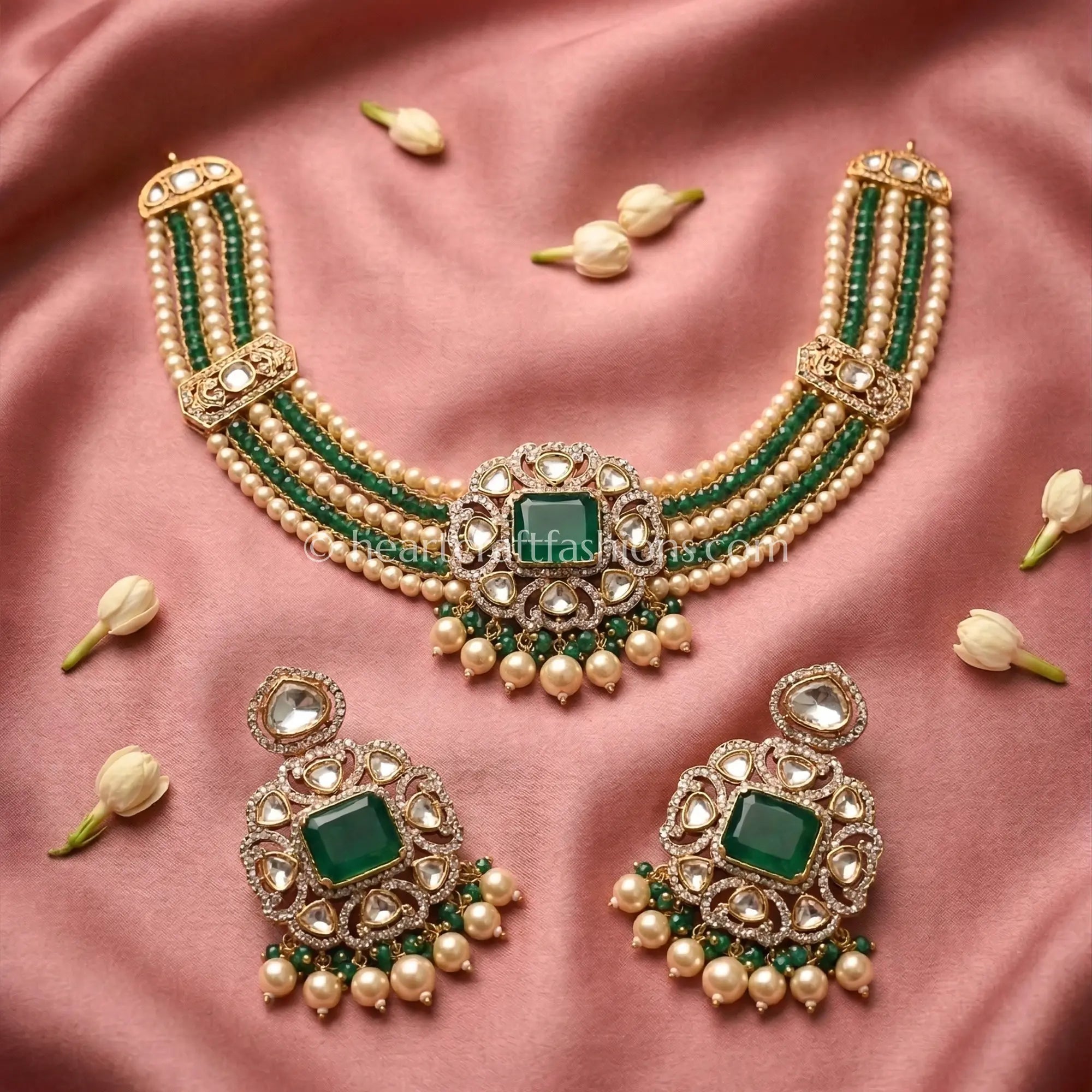 Emerald Doublet Sunehri Kundan Choker Set