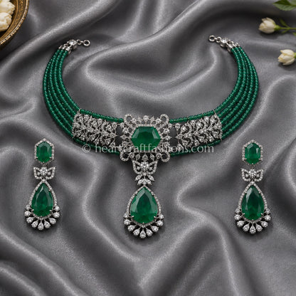 Emerald Green Beaded Choker with Halo Pendant