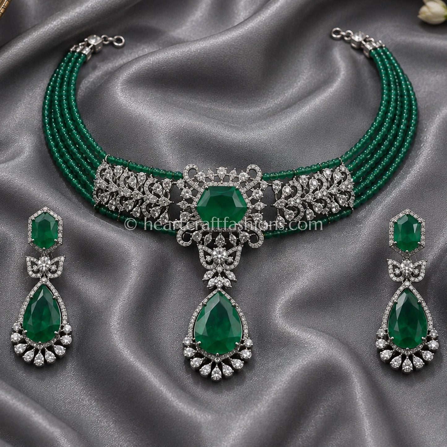 Emerald Green Beaded Choker with Halo Pendant
