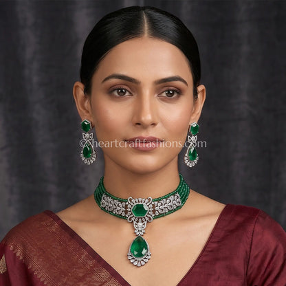 Emerald Green Beaded Choker with Halo Pendant