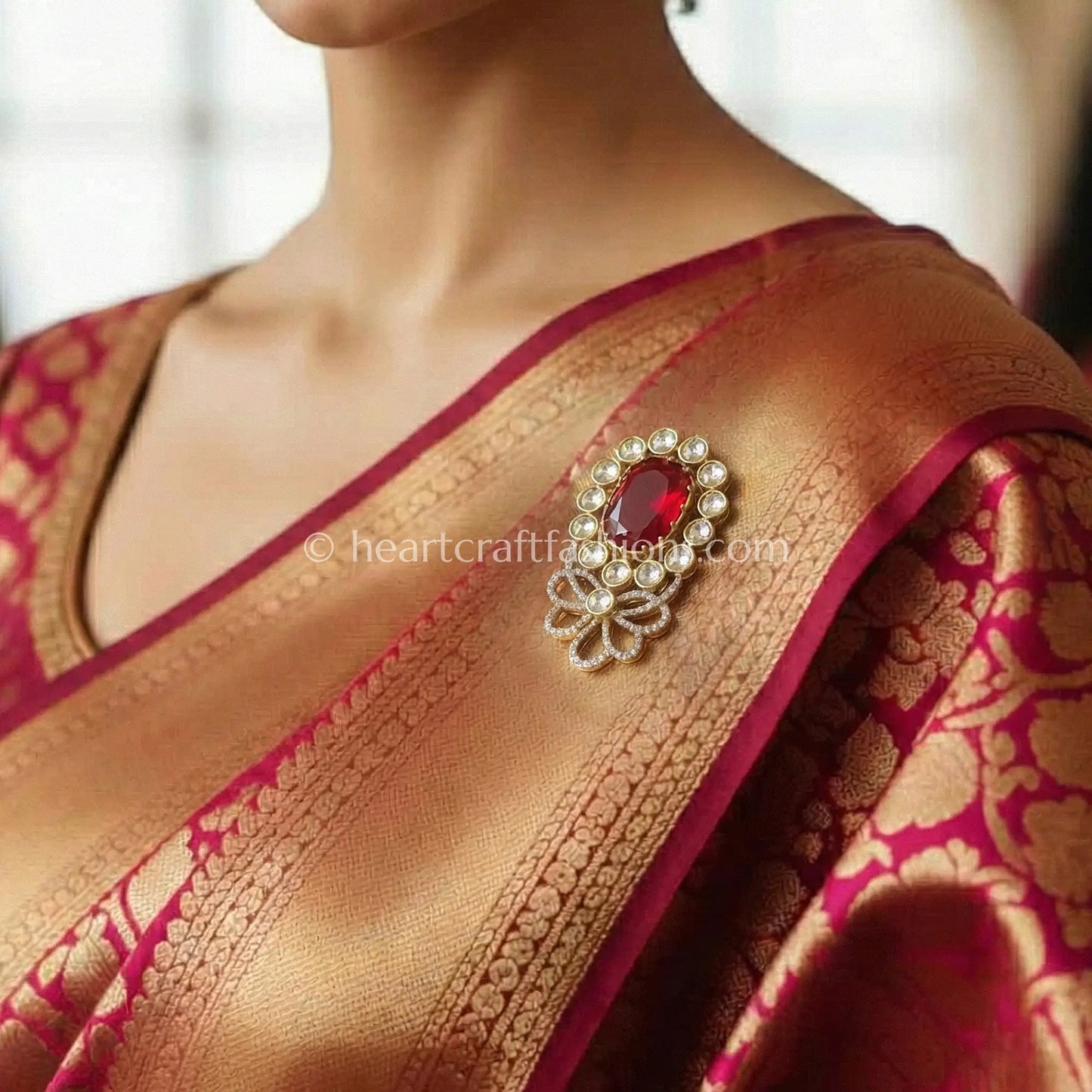 Emerald Green Kundan Halo Brooch