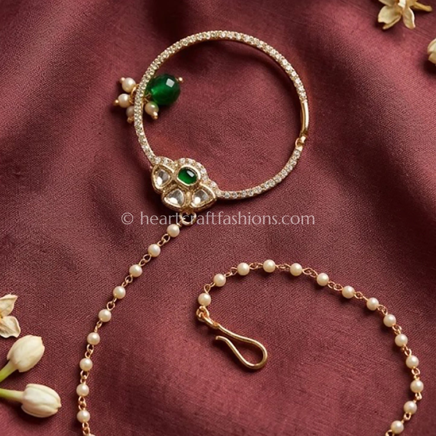 Emerald Green Sunehri Kundan Ring Nath with Pearl Chain