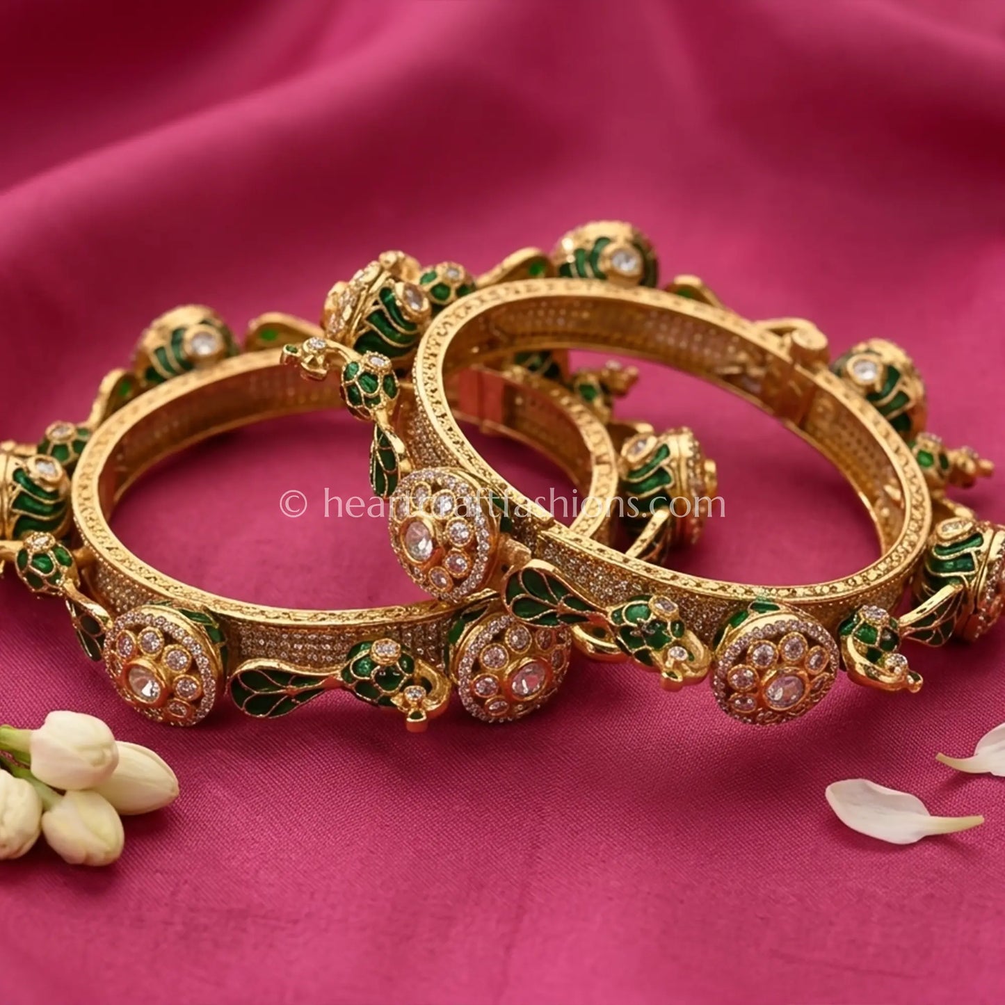 Emerald Heritage Kundan Bangles