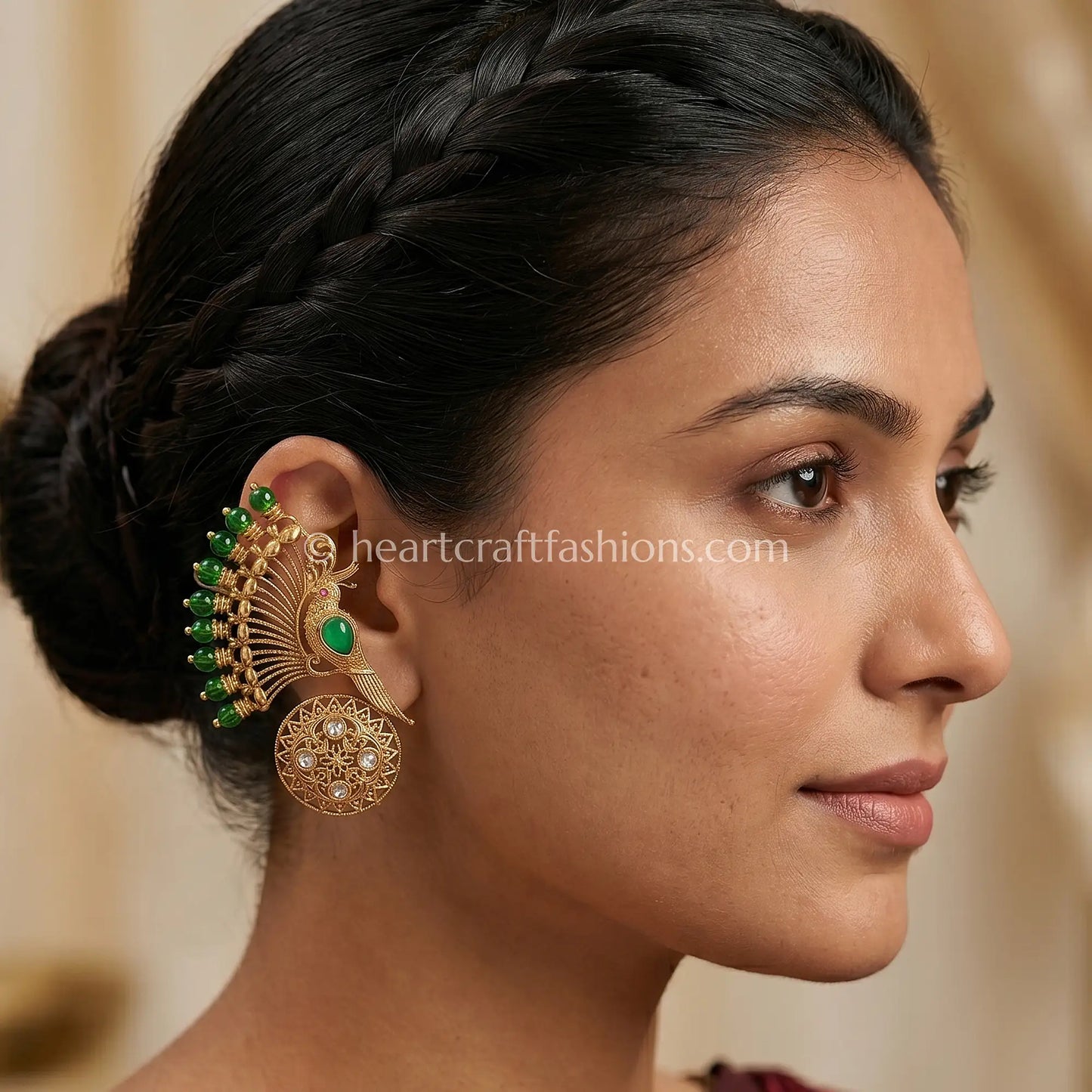 Emerald Peacock Amrapali Ear Cuff