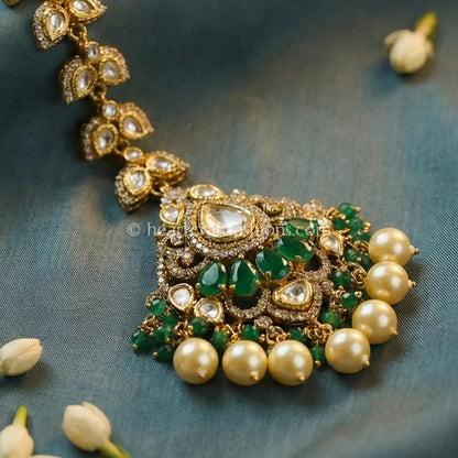 Emerald Pearl Polki Maang Tikka
