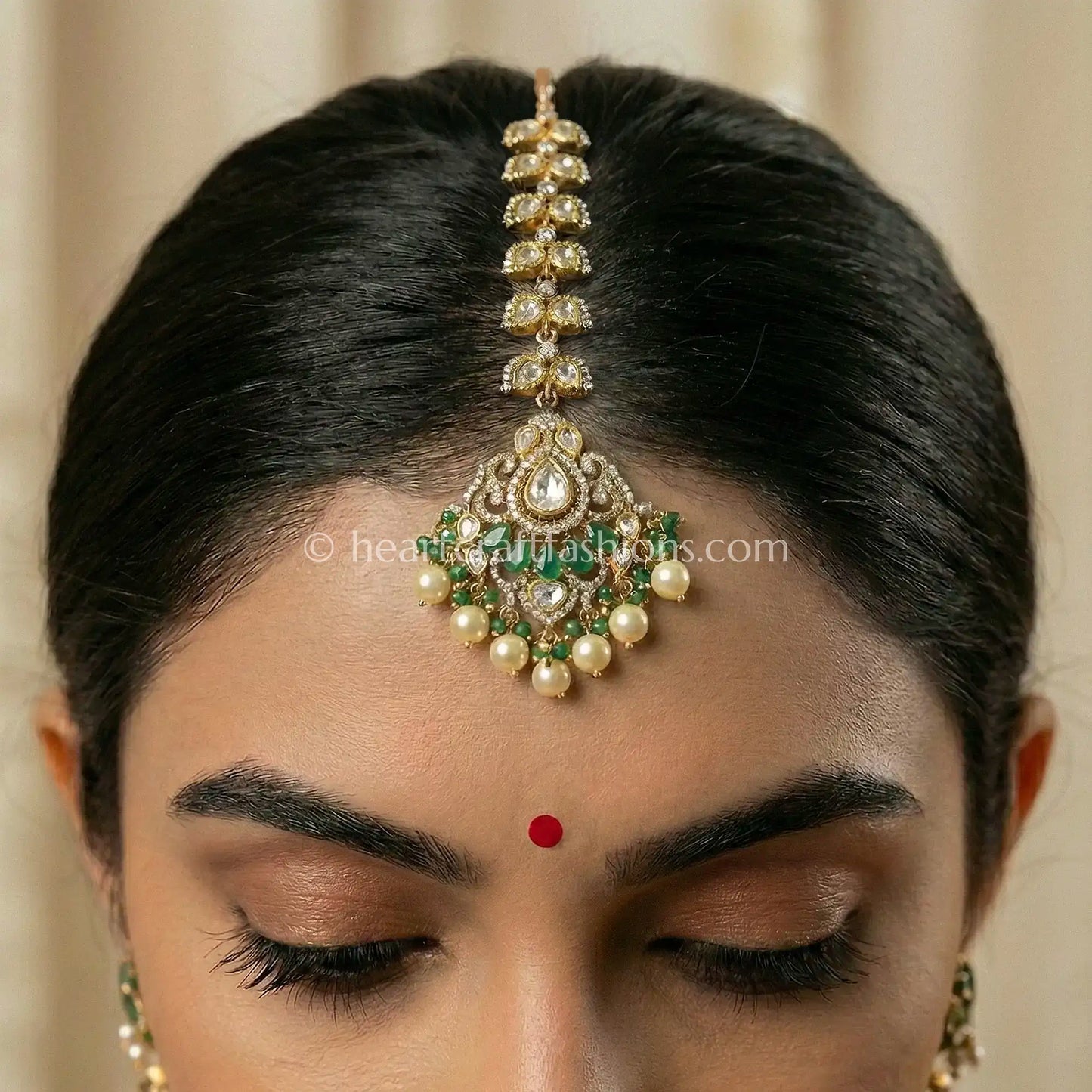 Emerald Pearl Polki Maang Tikka