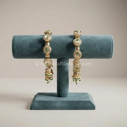 Emerald Sunheri Kundan Drop Pacheli