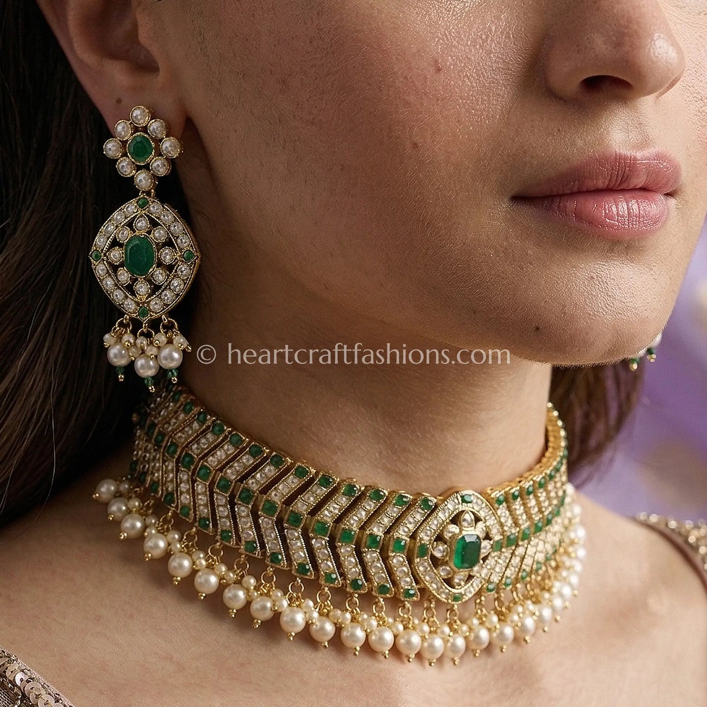 Emerald Rajsi Jadau Choker Set