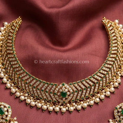 Emerald Rajsi Jadau Choker Set