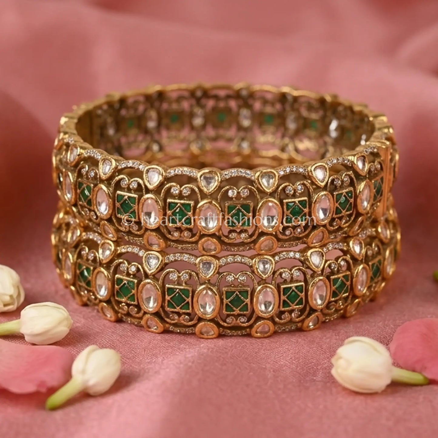 Emerald Royal Sunehri Kundan Patla