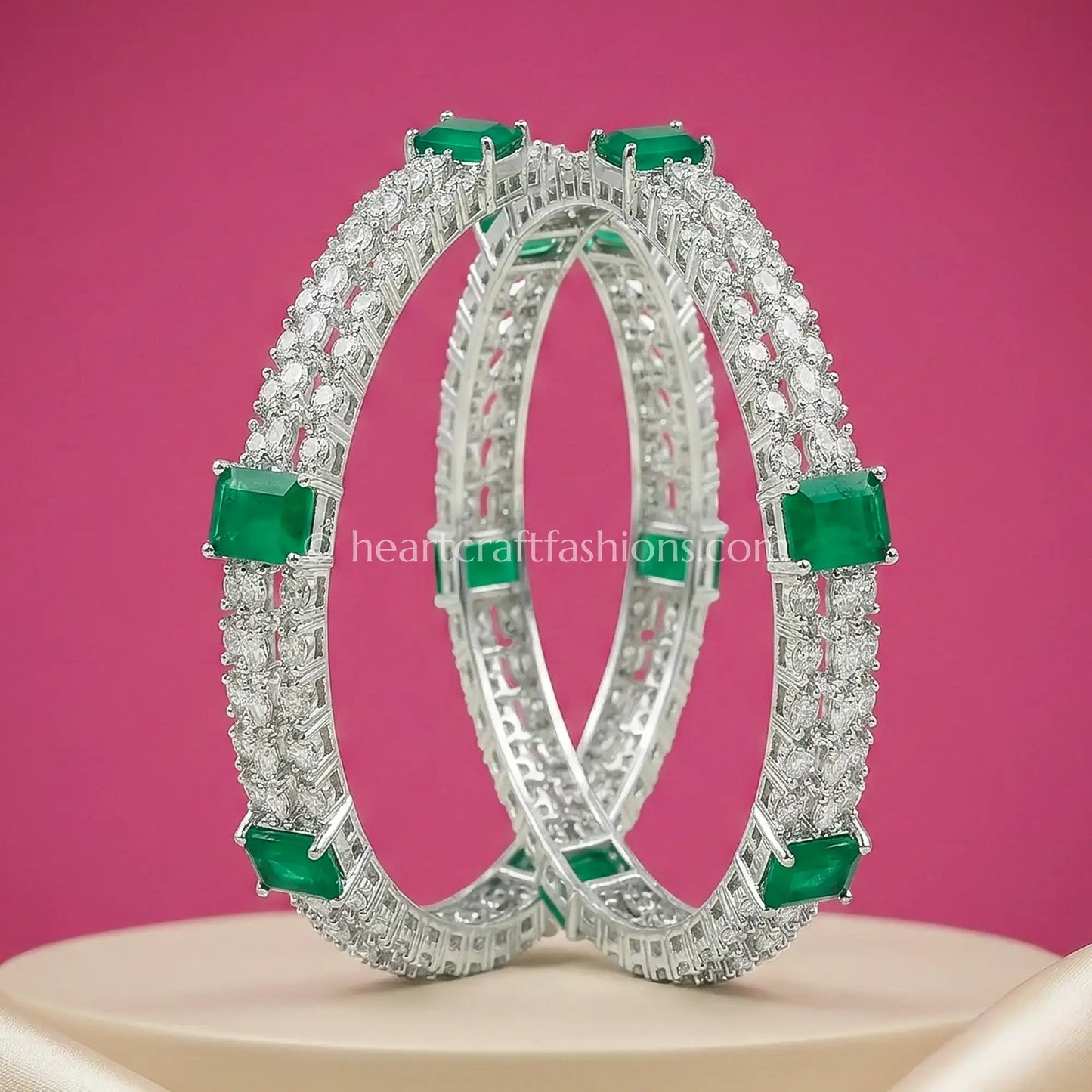 Emerald Stripe Zircon Non-Openable Bangles Pair