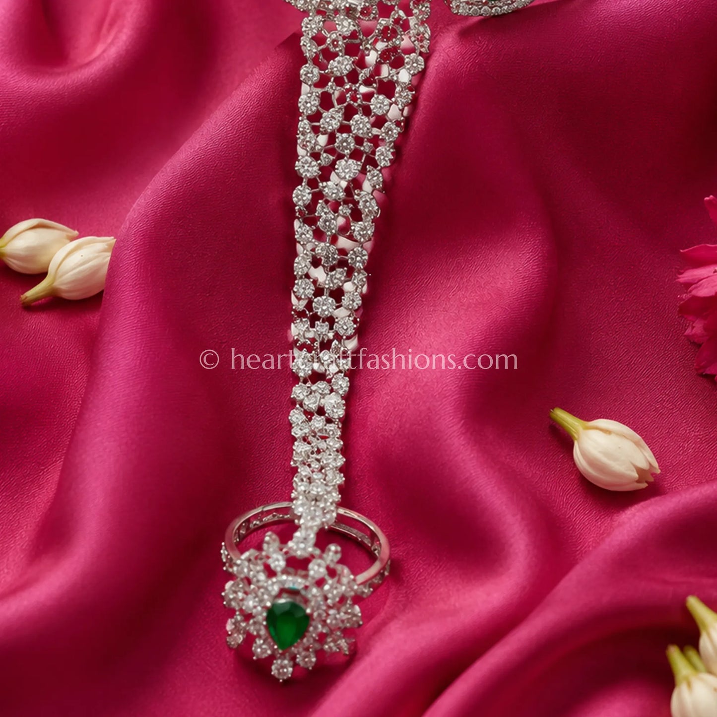 Emerald Teardrop & Lattice Hathphool (Hand Harness)