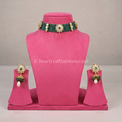 Emerald Veena Bandhai AC Kundan Choker Set