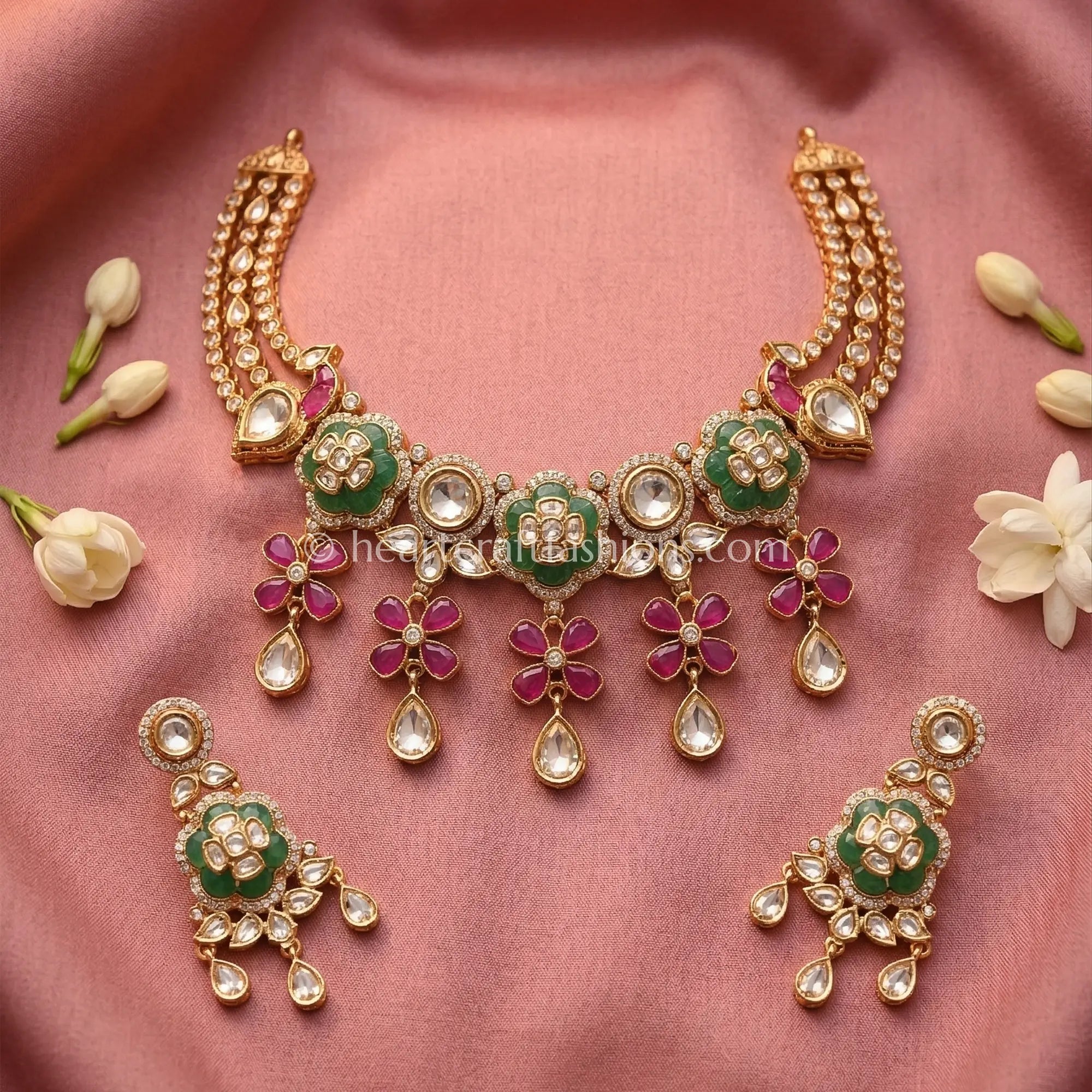 Gulnaz Sunehri Kundan Floral Choker