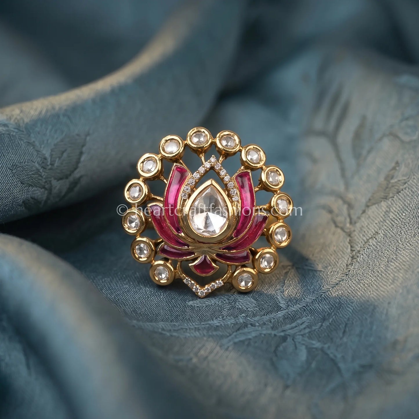 Gul Kamal Sunehri Kundan Ring