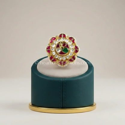 Gulbahar Pachi Kundan Floral Ring