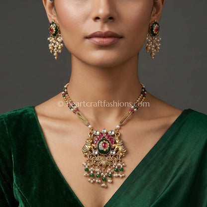 Gulnaar Heritage Pachi Kundan Pendant Set