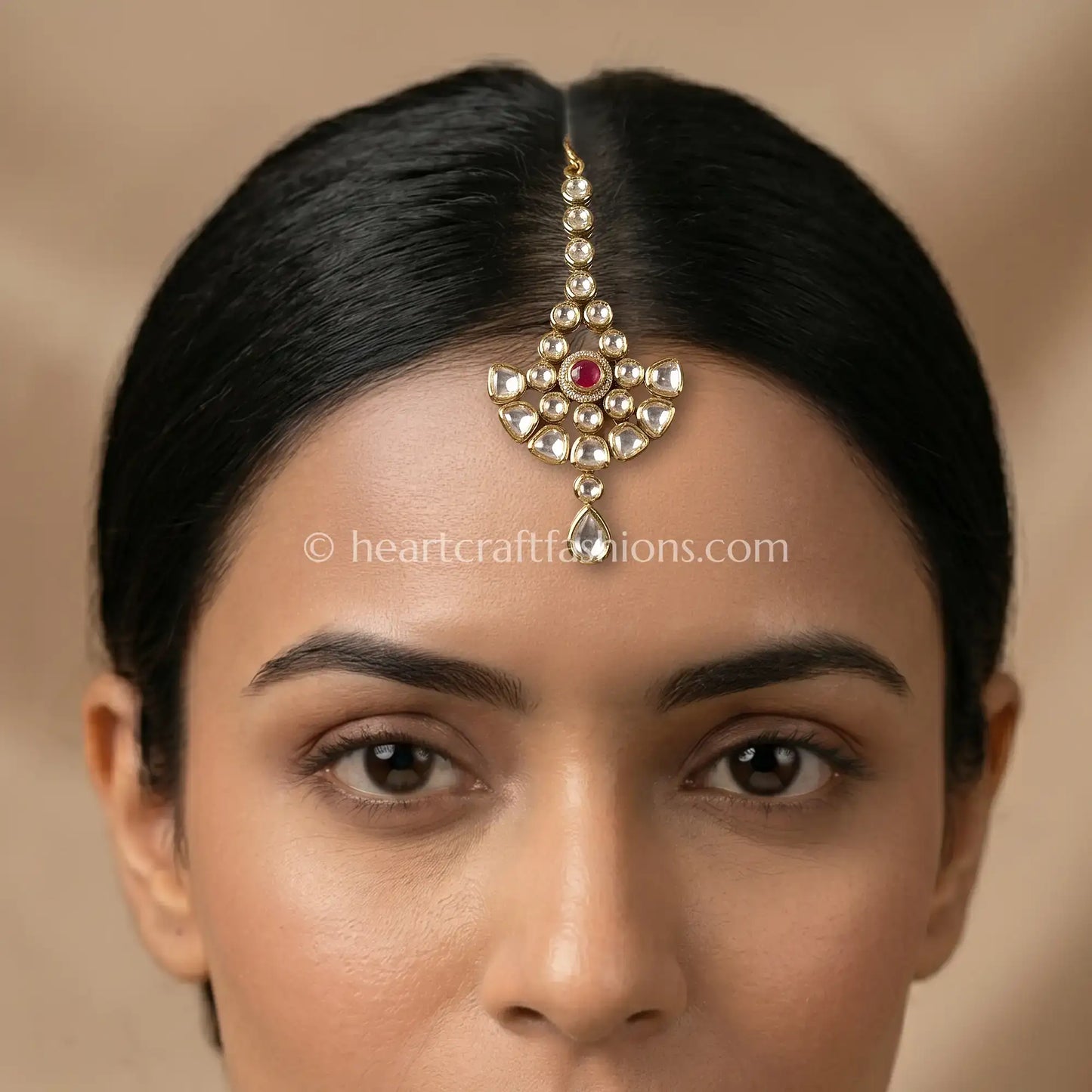 Gulnaar Ruby AC Kundan Maang Tikka