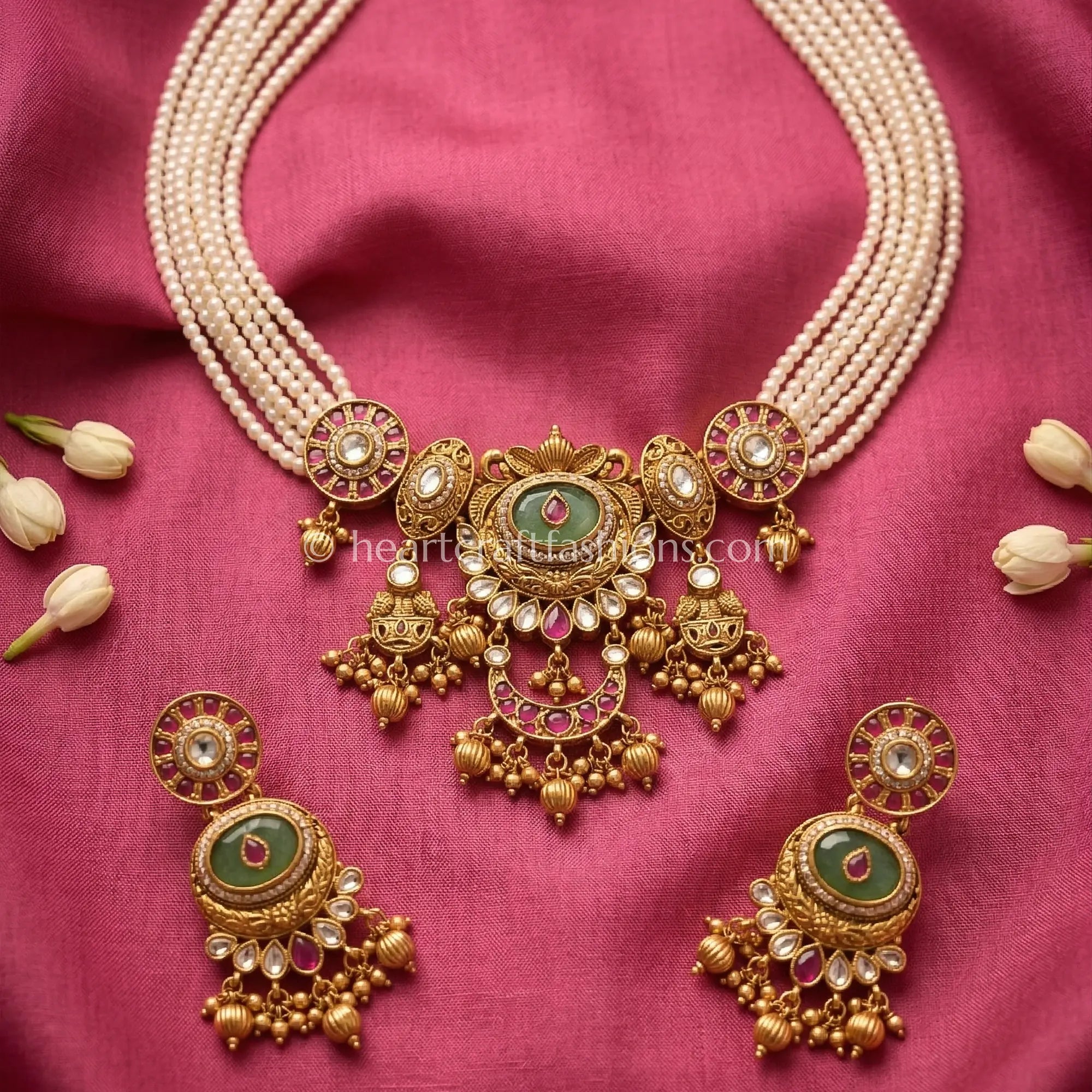 Heritage Pachi Kundan Pearl Choker
