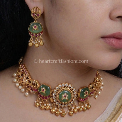 Heritage Green Choker Set