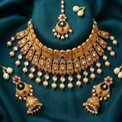 Heritage Lakshmi Sunehri Kundan Bridal Choker Set