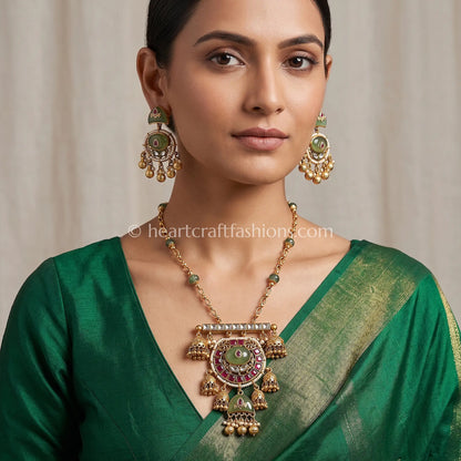Heritage Pachi Kundan Pendant Set