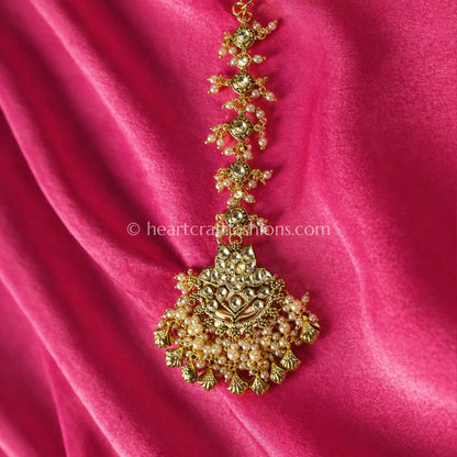 Ivory Pearl Pachi Kundan Maang Tikka