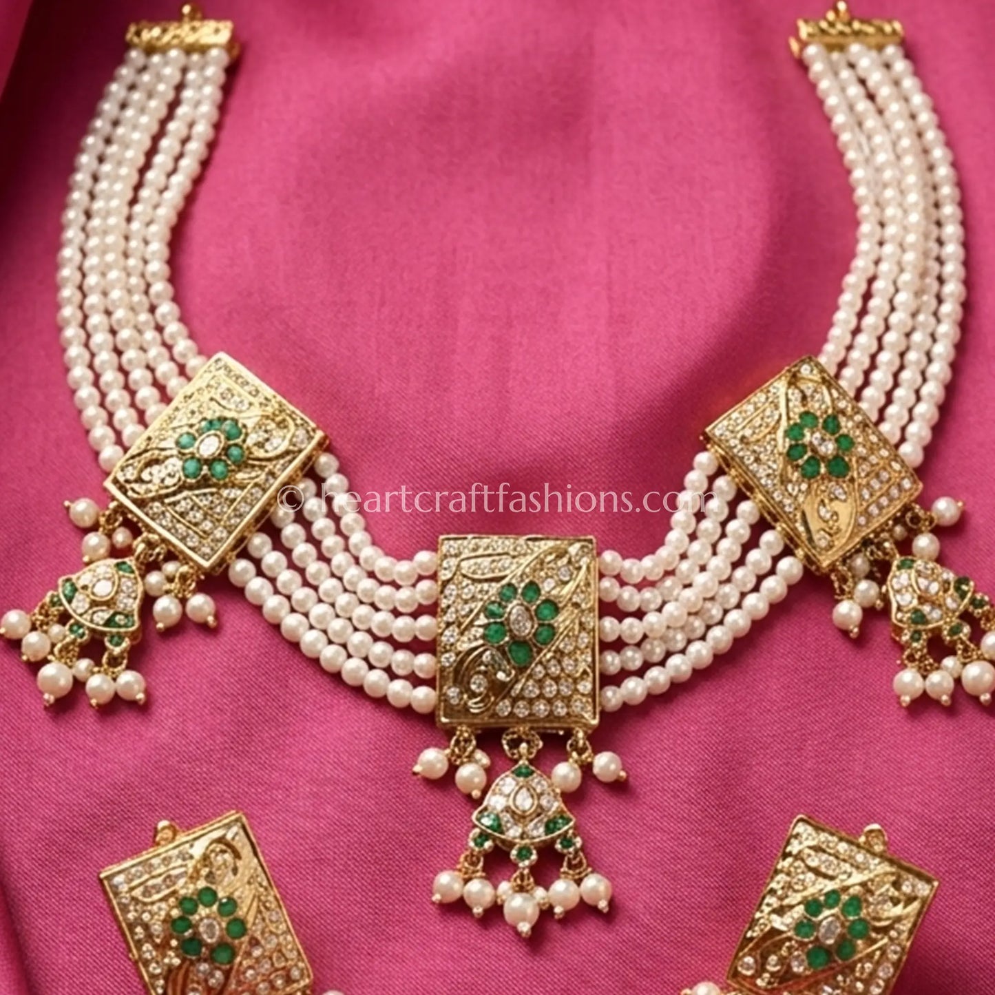 Jadau Pearl Panel Choker Set