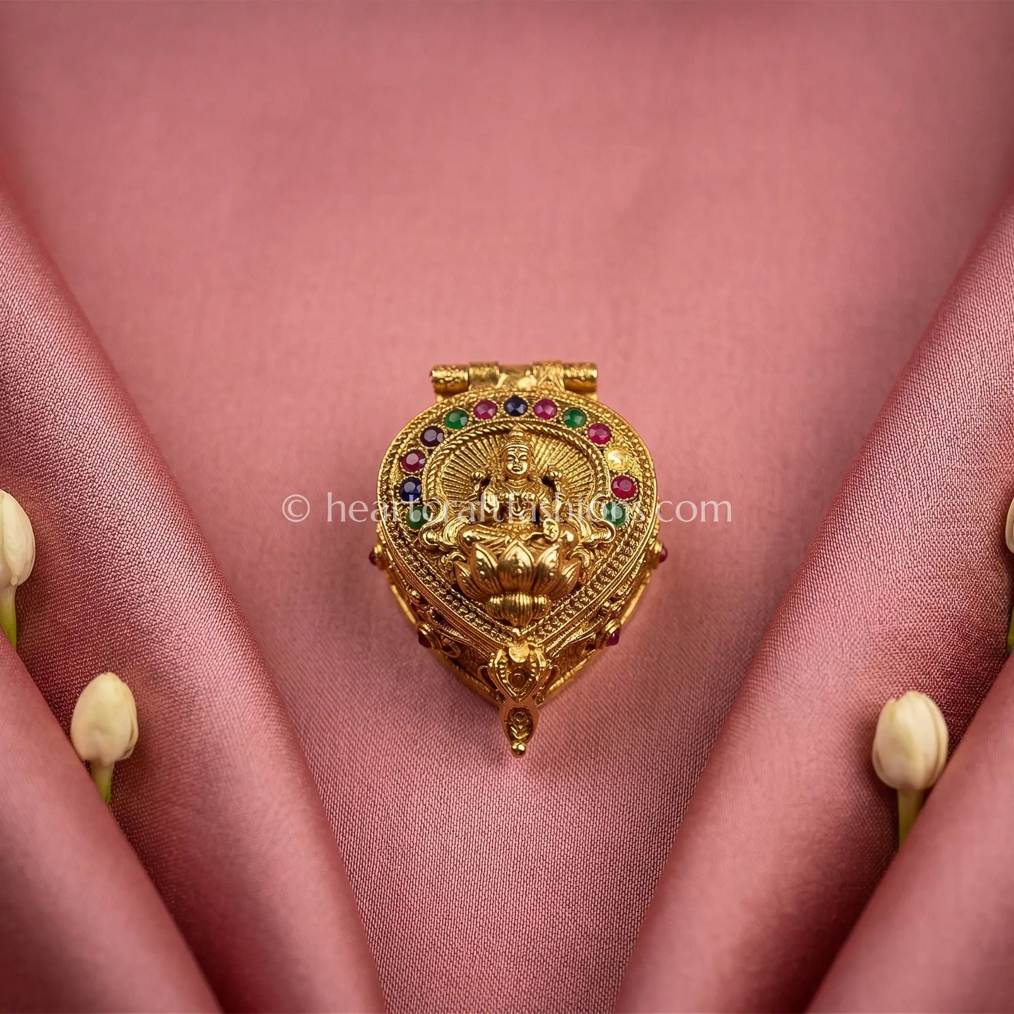 Lotus Divine Heart Sindoor Box