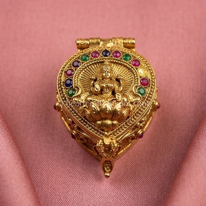 Lotus Divine Heart Sindoor Box