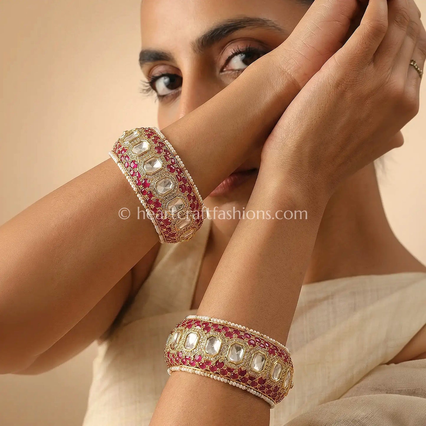 Maharani Ruby Sunheri Kundan Bangles