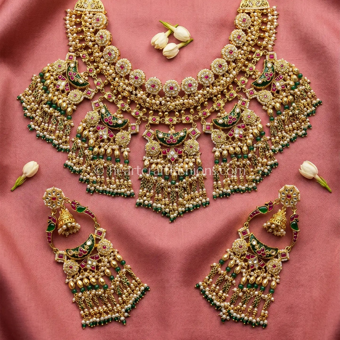 Maharani Shringar Heritage Pachi Kundan Set