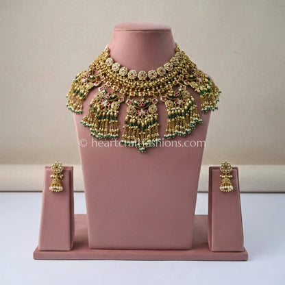 Maharani Shringar Heritage Pachi Kundan Set