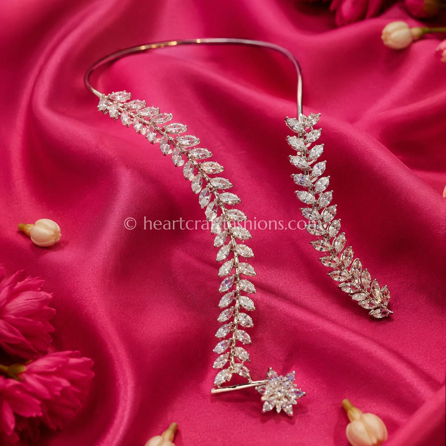 Marquise Leaf Vine Open-Front Hathphool (Hand Harness)