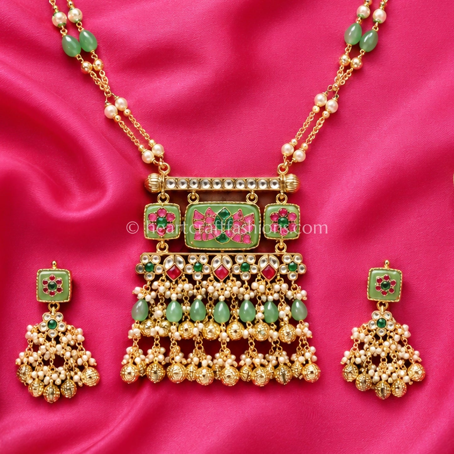 Mehreen Green Heritage Pachi Kundan Pendant Necklace Set