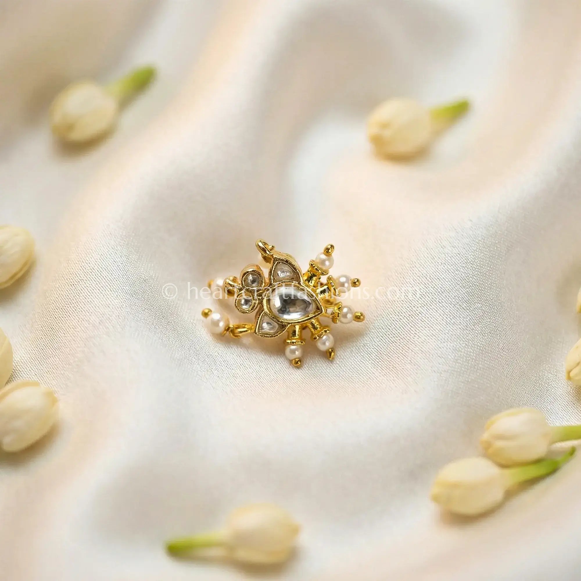 Mini Polki Pearl Stud Nath